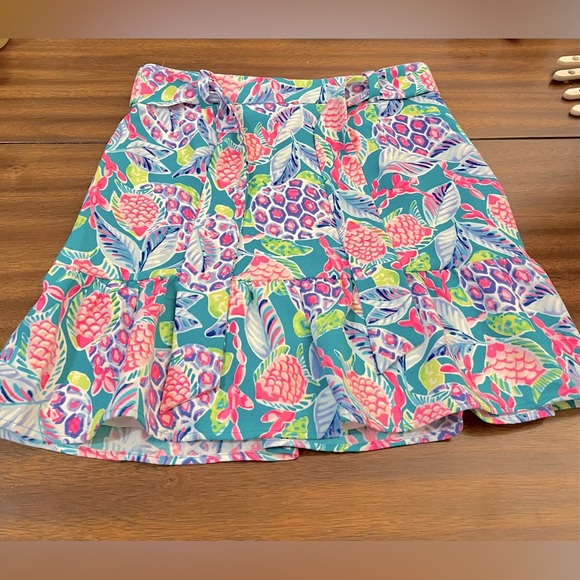 Lilly Pulitzer Debbie Skirt in Maldives Turtle Wave NWT - Picture 2 of 4